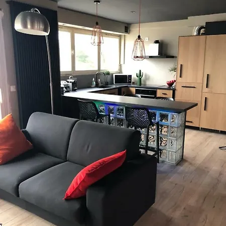 Type Loft Centre *
